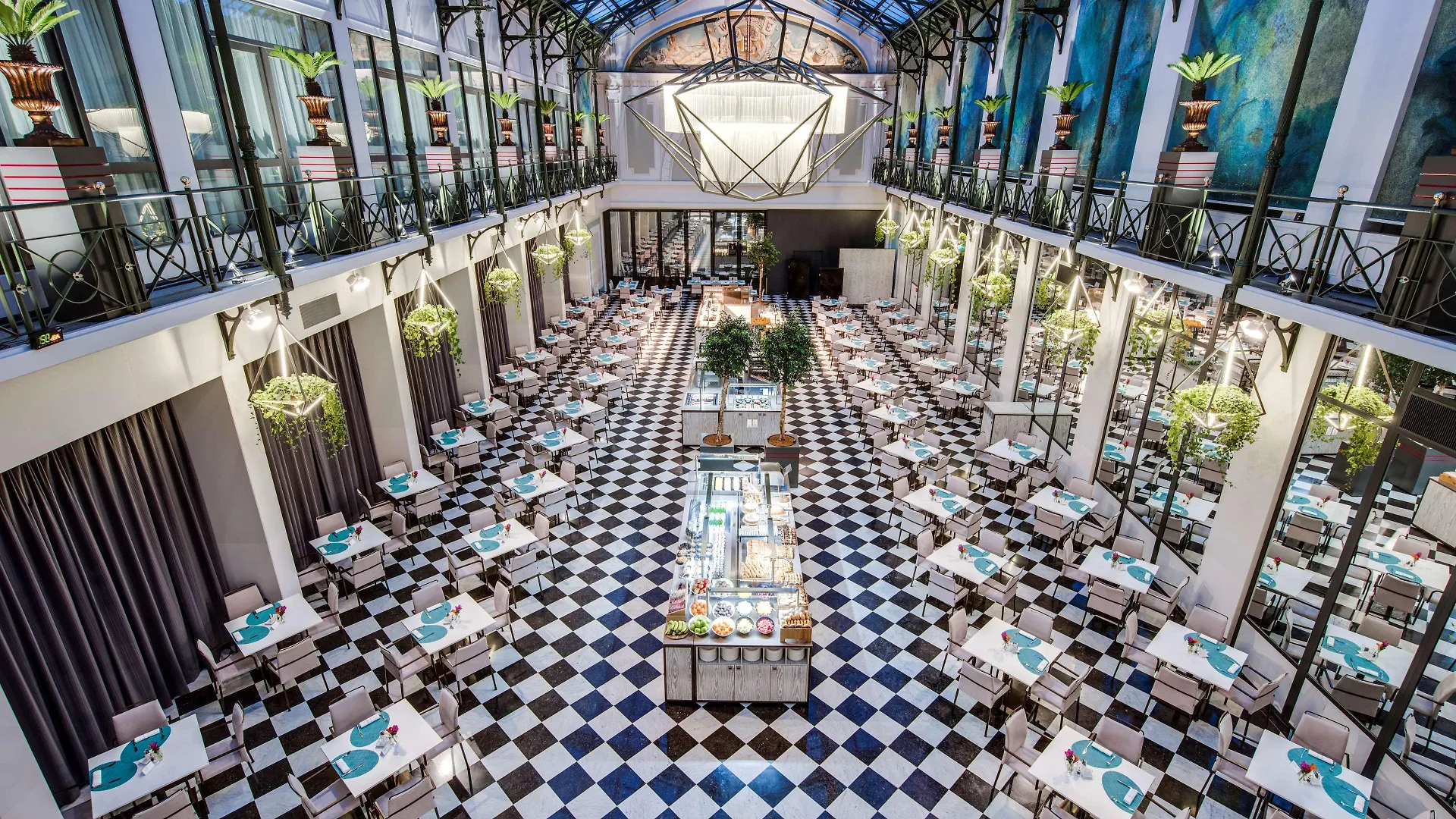 *****  Anantara Grand Hotel Krasnapolsky Amsterdam Netherlands