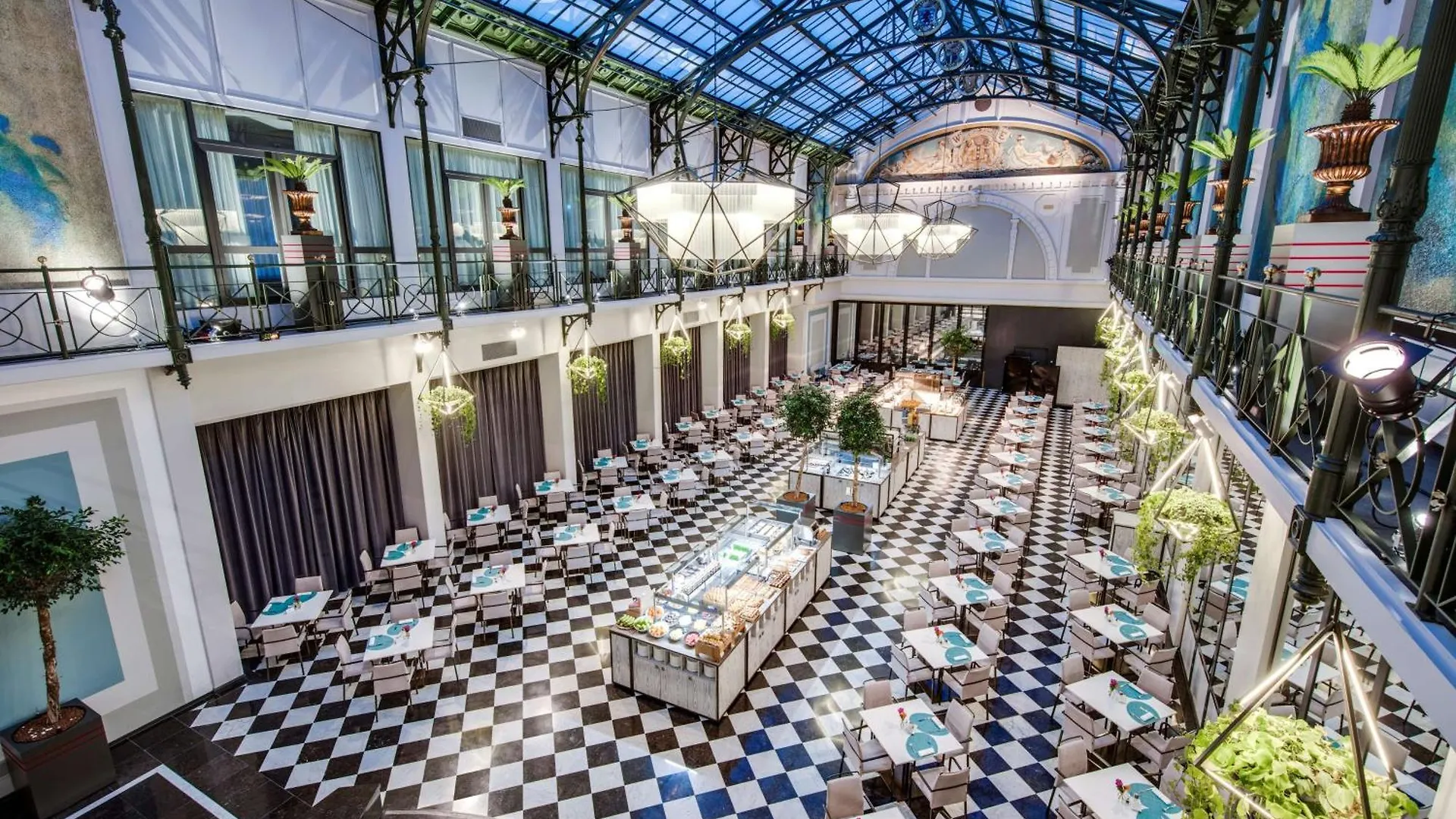 Anantara Grand Hotel Krasnapolsky Amsterdam 5*,