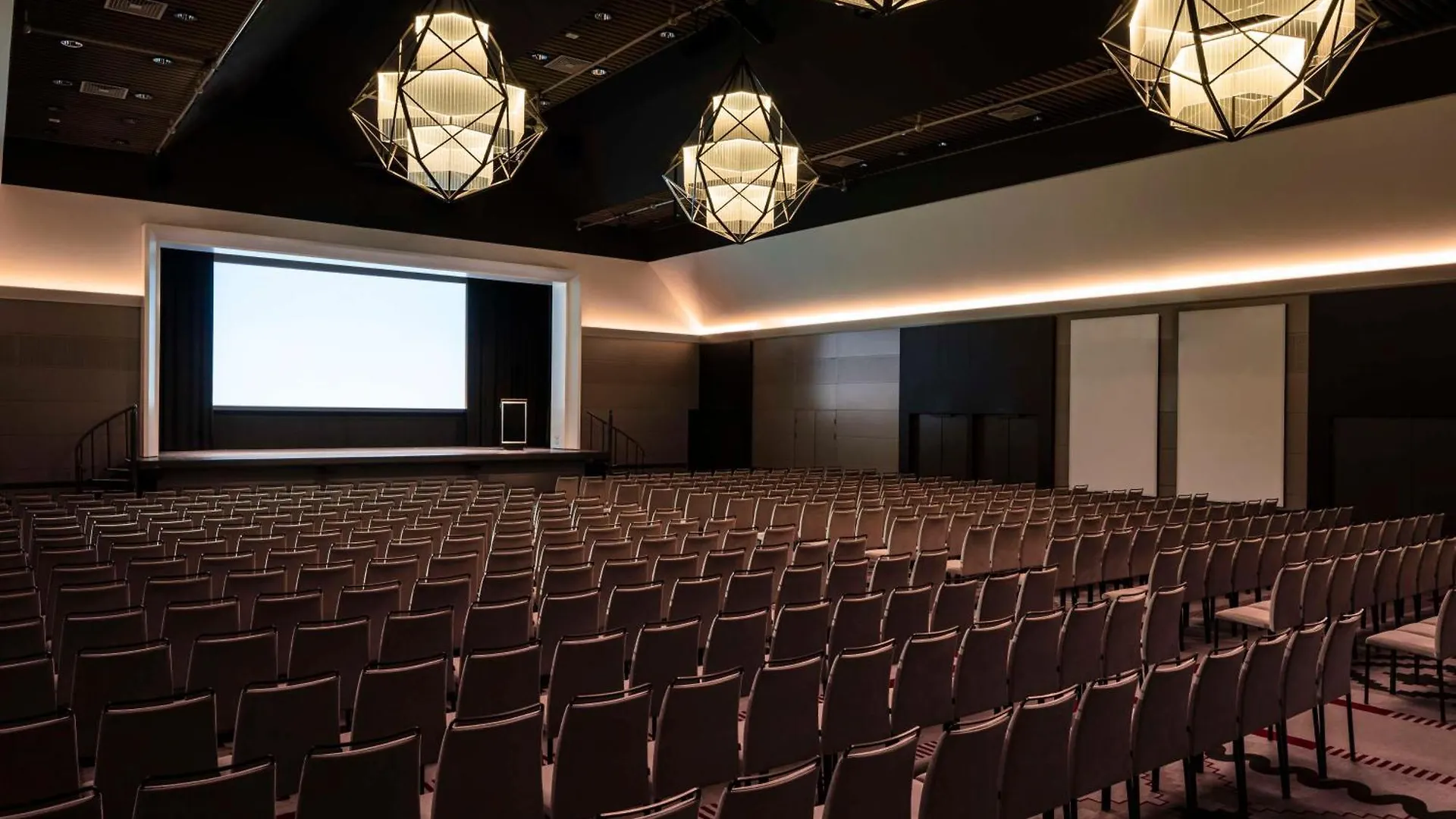 Anantara Grand Hotel Krasnapolsky Amsterdam
