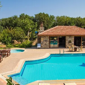 *** Apart Otel Doga Türkiye